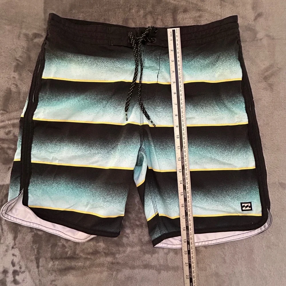 Billabong Originals 73 Mens 33 Board Shorts Aqua Black Yellow Stripe Surf Swim